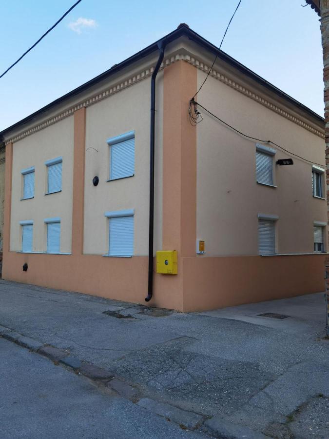 Kraguj Apartman 2 Kragujevac Exterior foto