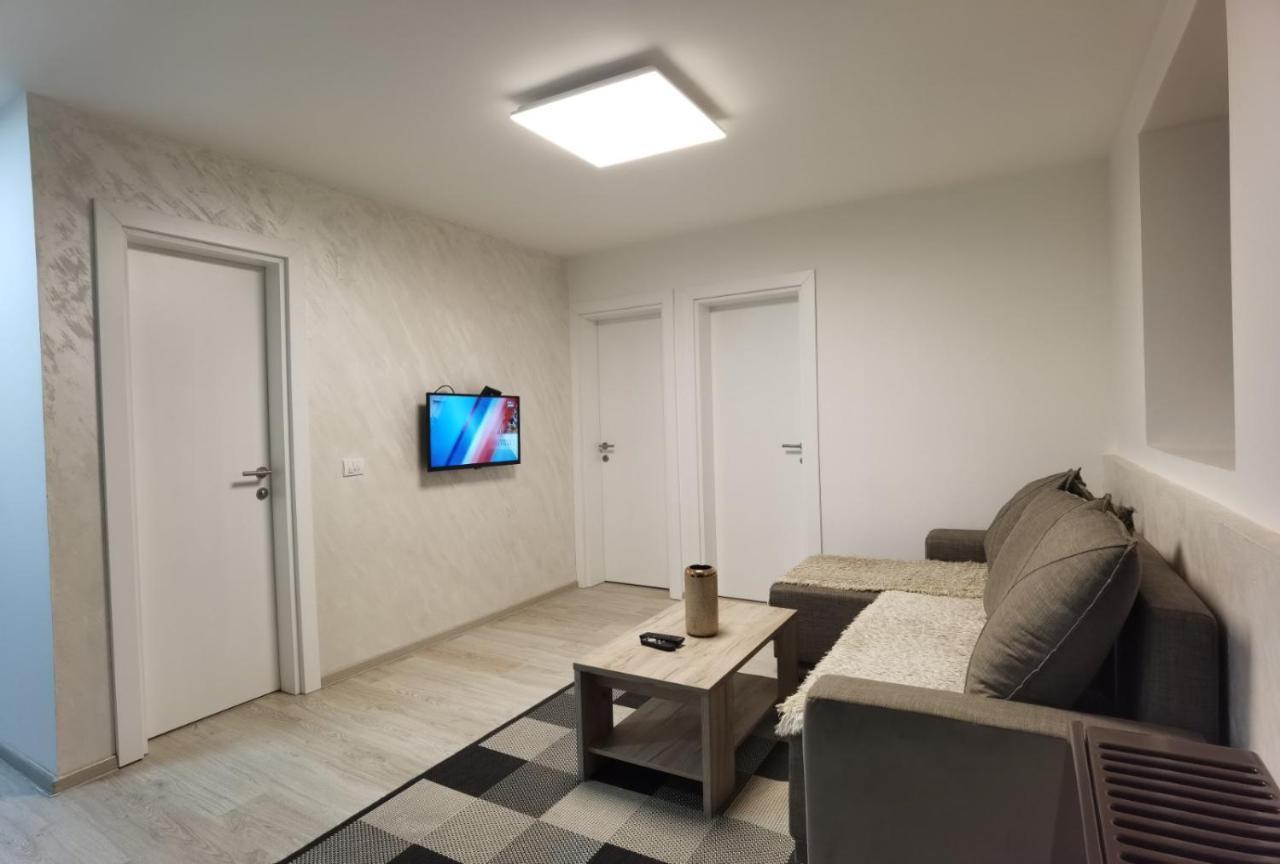 Kraguj Apartman 2 Kragujevac Exterior foto